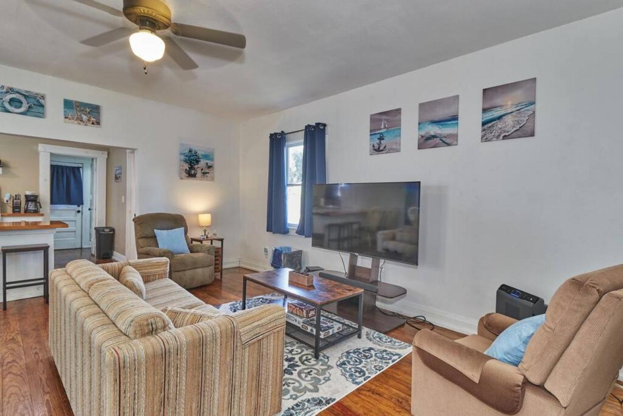 Holiday home Seminole Heights Original Bungalow Rare Beauty Tampa